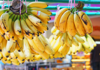 بلغ 20 درهما للكيلوغرام.. تجار يعددون أسباب ارتفاع أسعار الموز