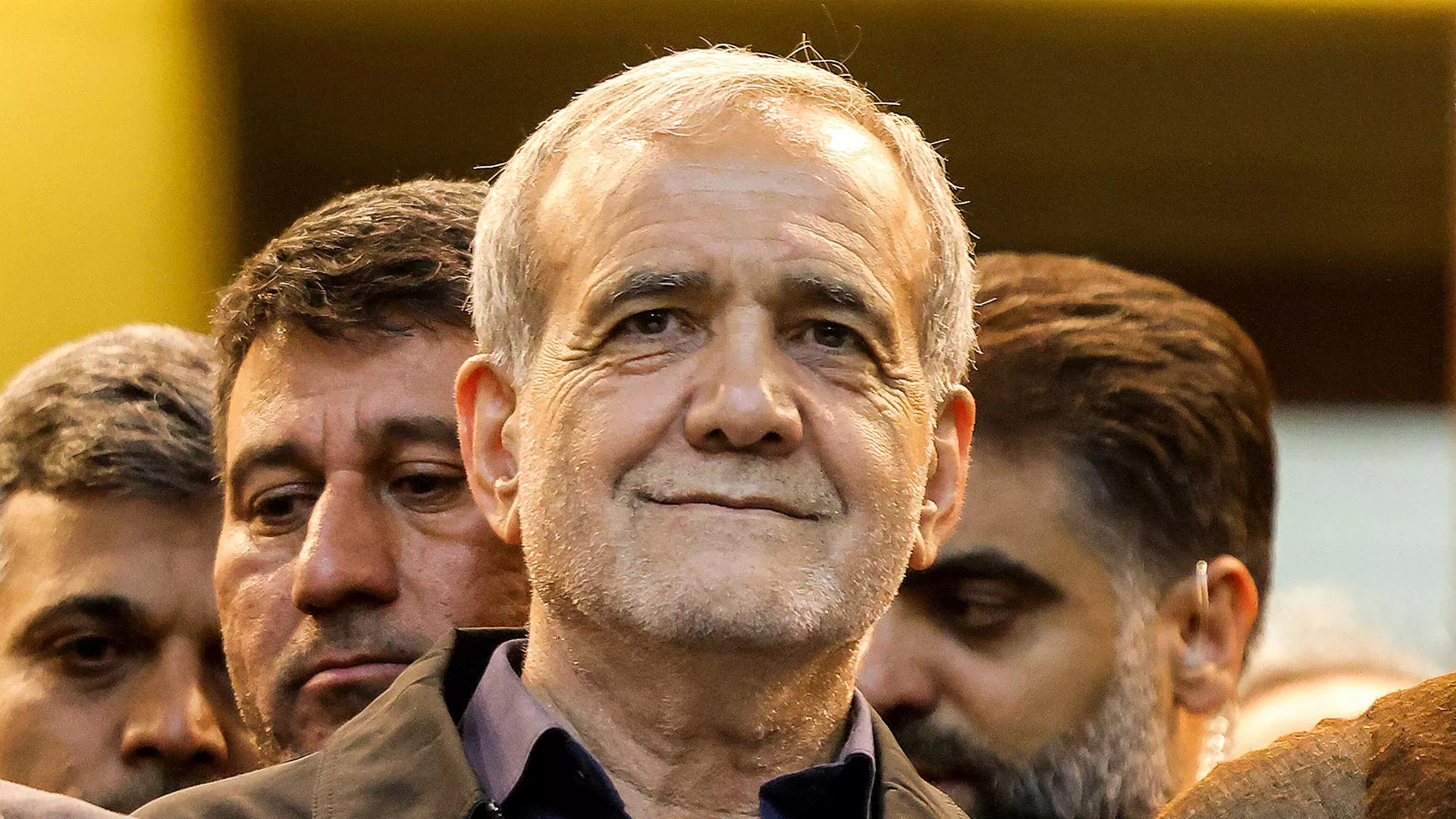 إيران تحدد موعد مراسم تنصيب الرئيس الجديد