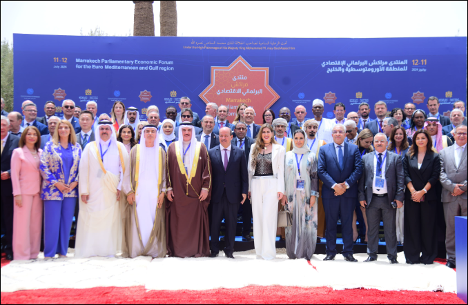منتدى مراكش.. الدعوة إلى تفعيل “مجتمع الطاقة البرلماني”