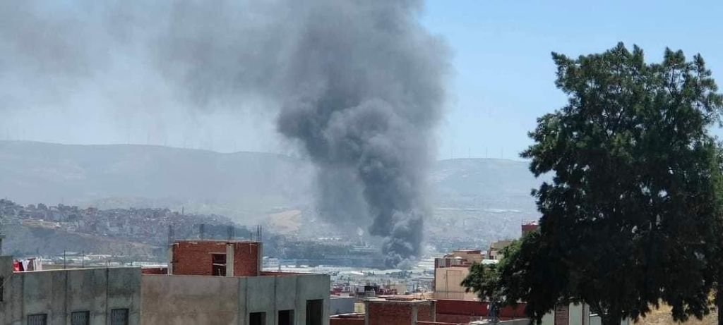 إصابة سبعة أشخاص بحالات اختناق إثر انفجار حاوية صهريجية بطنجة