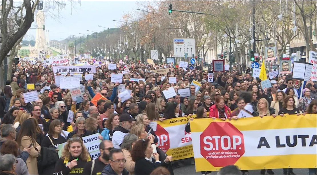 البرتغال.. الأطباء يخوضون إضرابا للمطالبة بتحسين الأجور