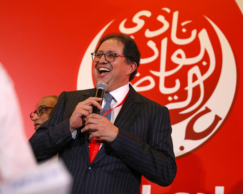 لماذا أصر “برلمان” الوداد على “مقترح رقابة” على آيت منا؟