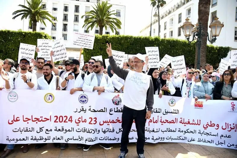 الشناوي يوضح حقيقة إخراج مهنيي الصحة من الوظيفة العمومية