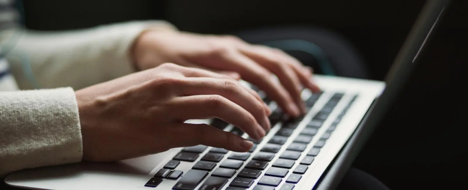 عائدات الاقتصاد الرقمي وترحيل الخدمات تتجاوز 26 مليارا