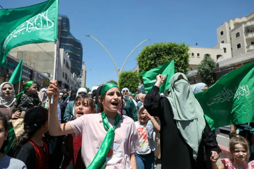 إضراب واحتجاجات وحداد بفلسطين بعد اغتيال إسماعيل هنية