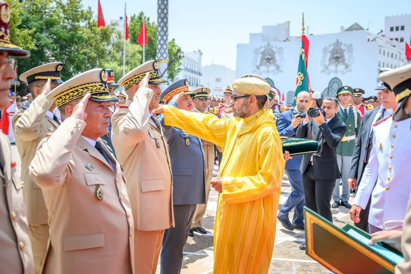 القوات المسلحة الملكية تهنئ الملك بمناسبة عيد العرش