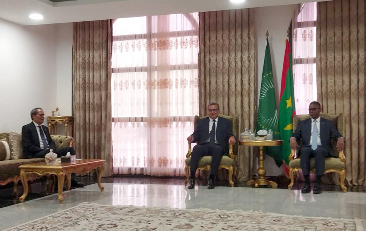 أخنوش يحل بنواكشوط لتمثيل الملك في حفل تنصيب الرئيس ‏الموريتاني