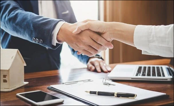 القطاع غير المالي.. تباطؤ نمو القروض البنكية