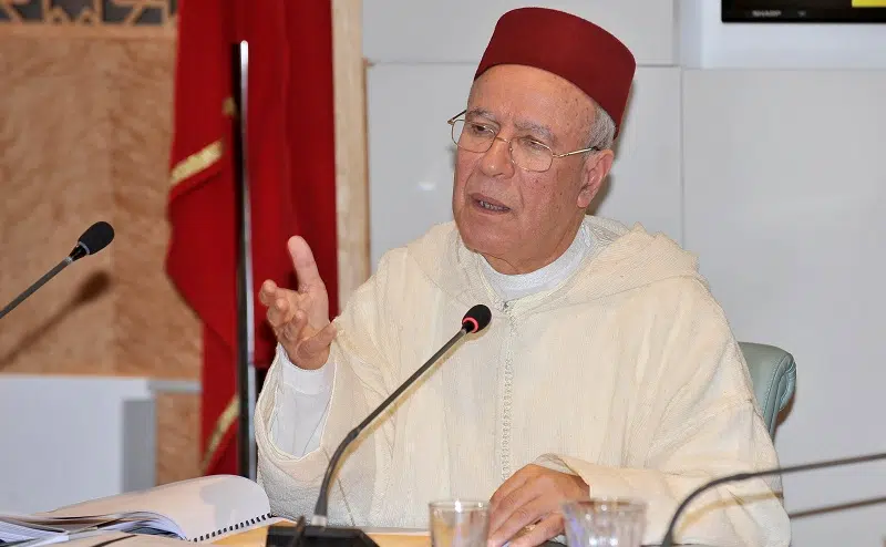 “الأوقاف” تبرر إعفاء رئيس مجلس فجيج بالغياب وتنتقد “المغرضين والمتهافتين”