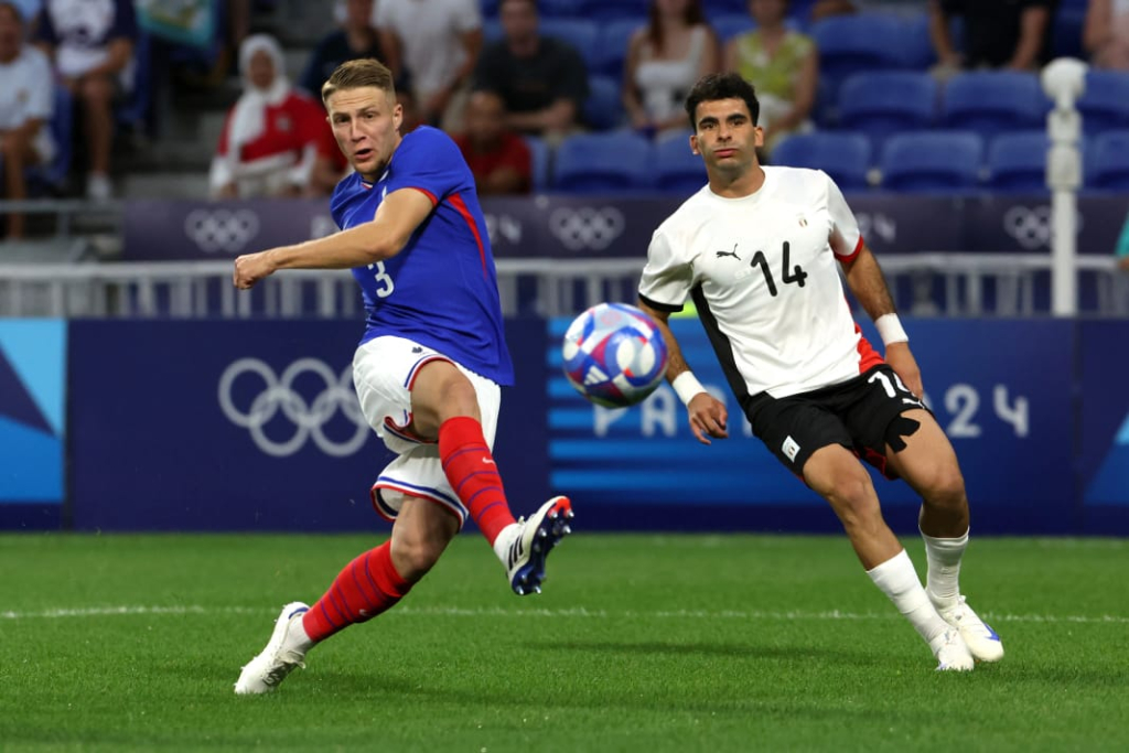 المنتخب المصري ينهزم أمام فرنسا وينافس المغرب على برونزية الأولمبياد