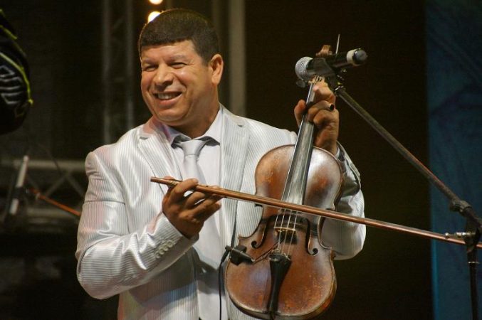 وجهت له تنبيها.. نقابة الفنانين تدخل على خط “شتائم” ولد الحوات