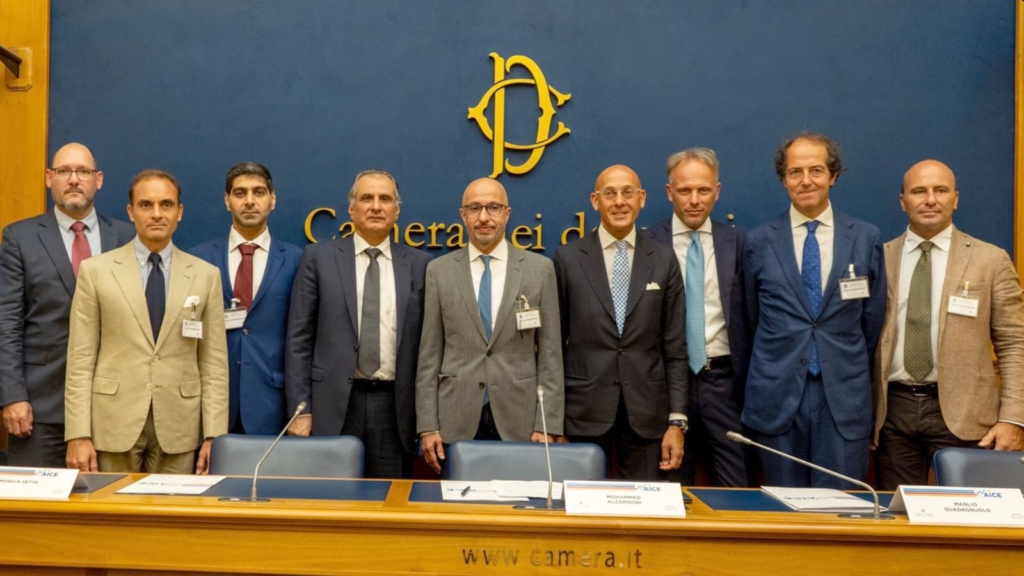 المنظمة العالمية للمناطق الحرة تبحث استكشاف آفاق جديدة للاستثمار