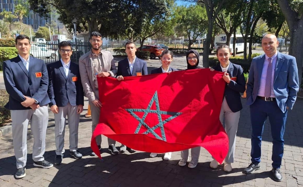 انتقادات لركوب “وزارة بنموسى” على ميداليات التلاميذ لتلميع المنظومة التربوية
