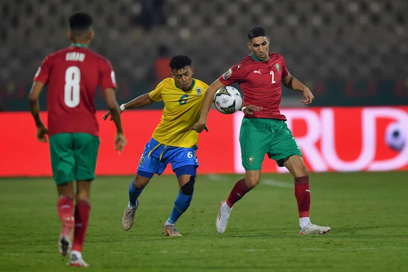 مدرب الغابون يستدعي 24 لاعبا لمواجهة “الأسود”