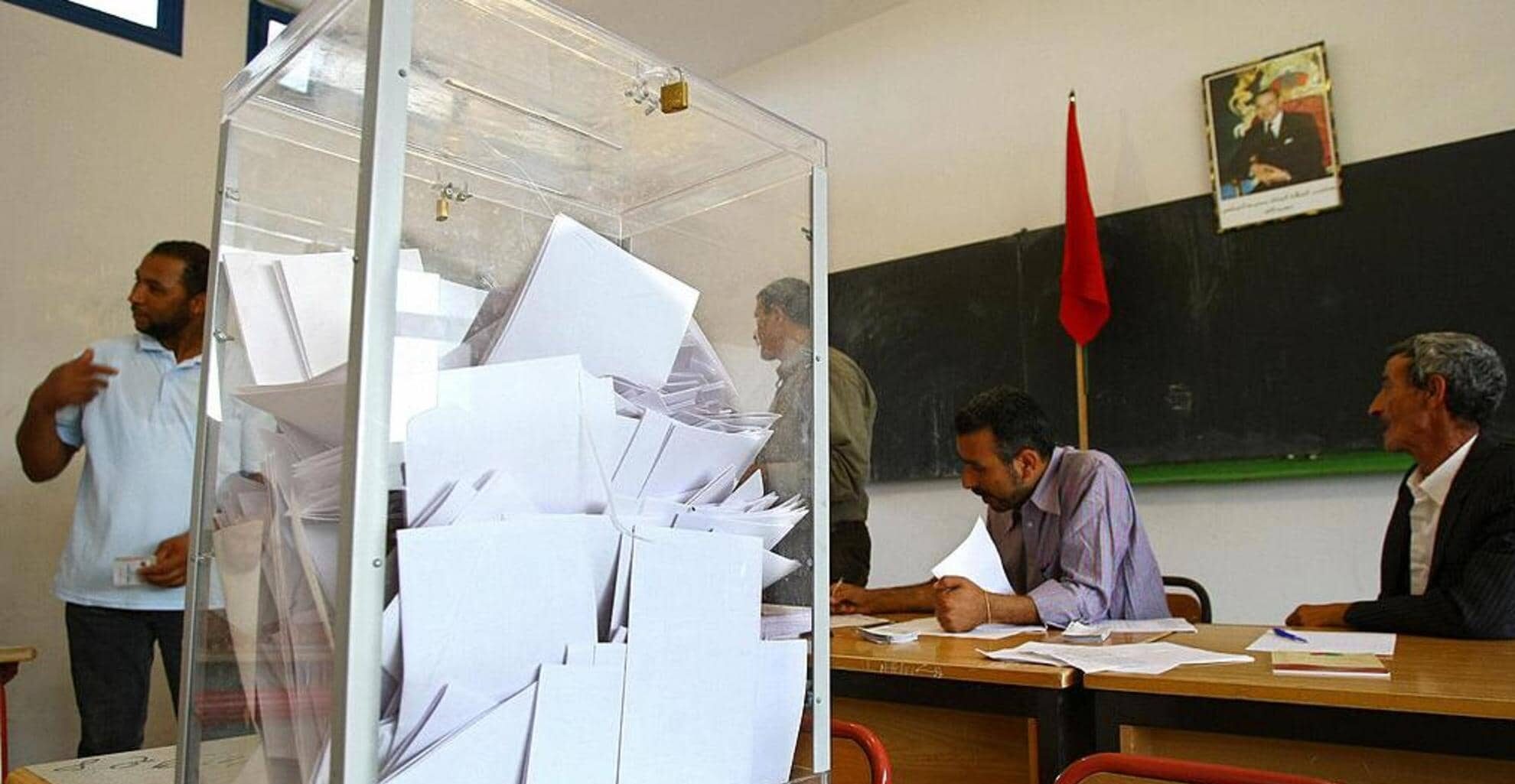 مطالب بإلغاء القاسم الانتخابي ورقمنة تزكيات الترشيحات وتوسيع حالات التنافي