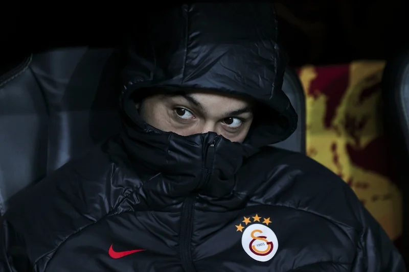 زياش يفاجئ غلطة سراي بالرحيل ويشترط 3 ملايين يورو للالتحاق بأيوب الكعبي