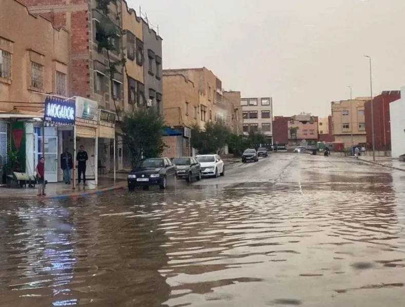 بعد النشرة الإنذارية.. وزارة التجهيز تحذّر مستعملي الطرق