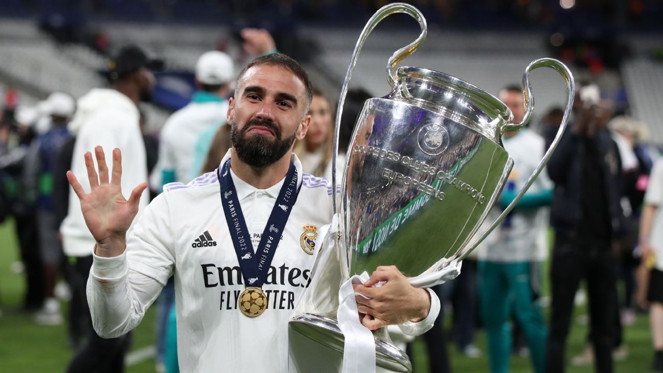 كارفاخال: لن ألعب في أوروبا سوى مع ريال مدريد