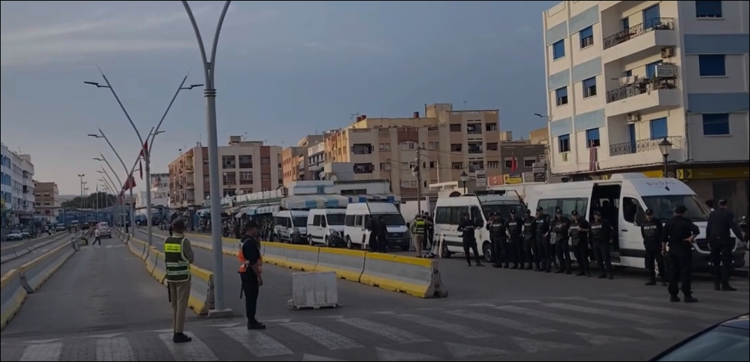 تدابير أمنية استباقية بالمعبر الحدودي ببني نصار تجنبا لأحداث بالفنيدق