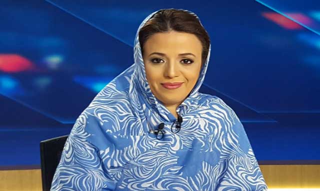 عائشة الدويهي.. صوت النساء الصحراويات المنسيات بمخيمات تندوف