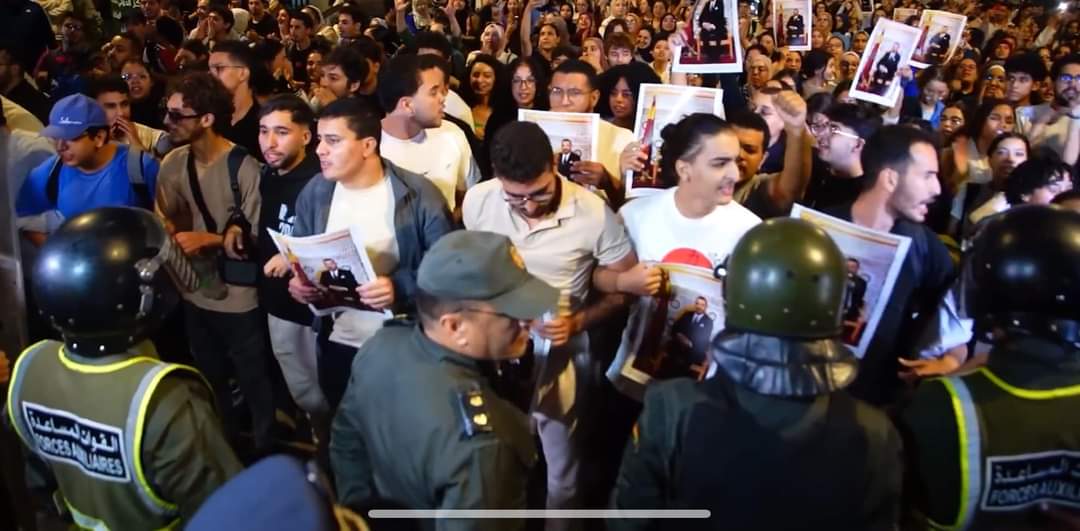 طلبة الطب يعلنون اعتقال 15 طالبا ويردون بدعوة للإضراب والاعتصام بالبيضاء