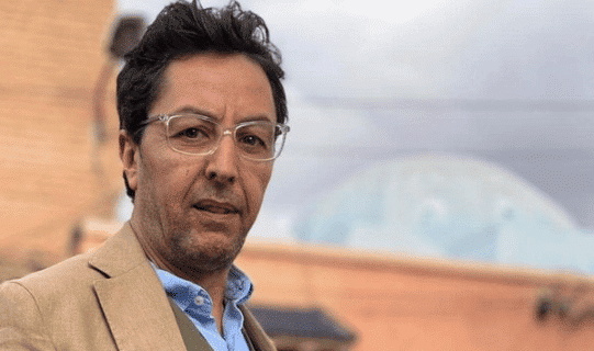 سعيد باي بطل مسلسل بوليسي يحارب الجريمة في الدار البيضاء