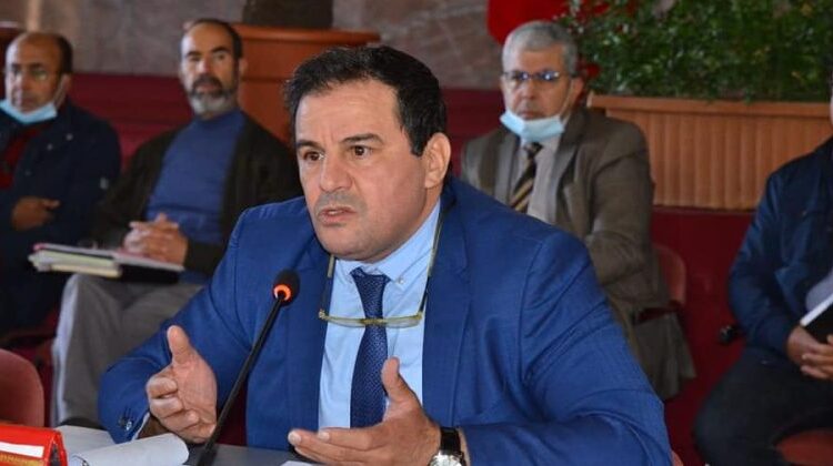 باحجي يستقيل من رئاسة مجلس جماعة مكناس لينهي مسلسل خلافات مع أعضائه