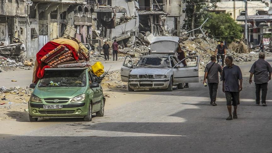 هربا من الإبادة.. “طريق الموت” أمل الفلسطينيين الأخير شمال غزة