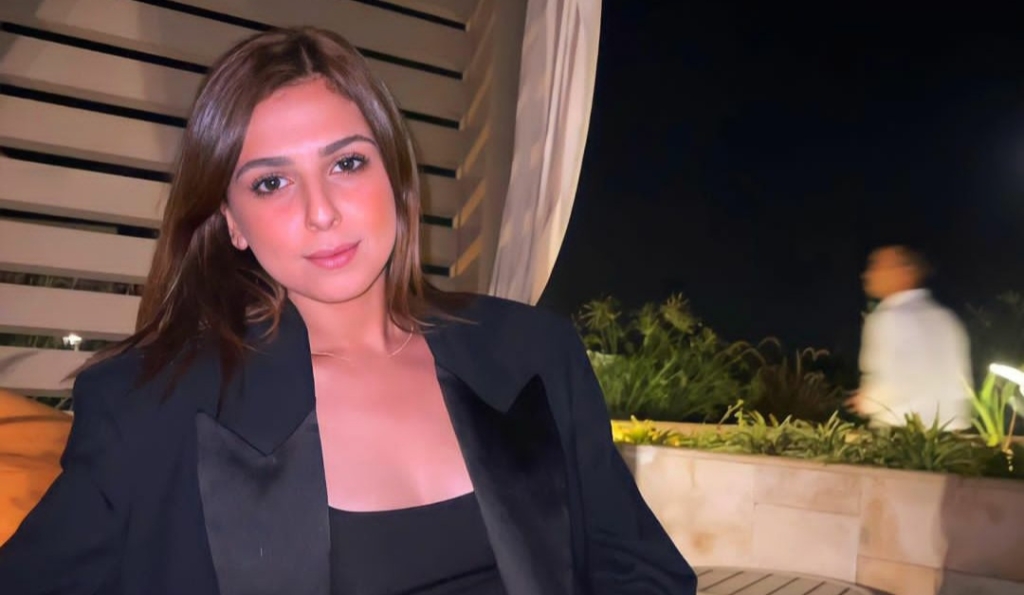 غيثة عصفور: لم أتلق عروضا جديدة بالتلفزيون وأستمتع بالمسرح أكثر من “الويب”