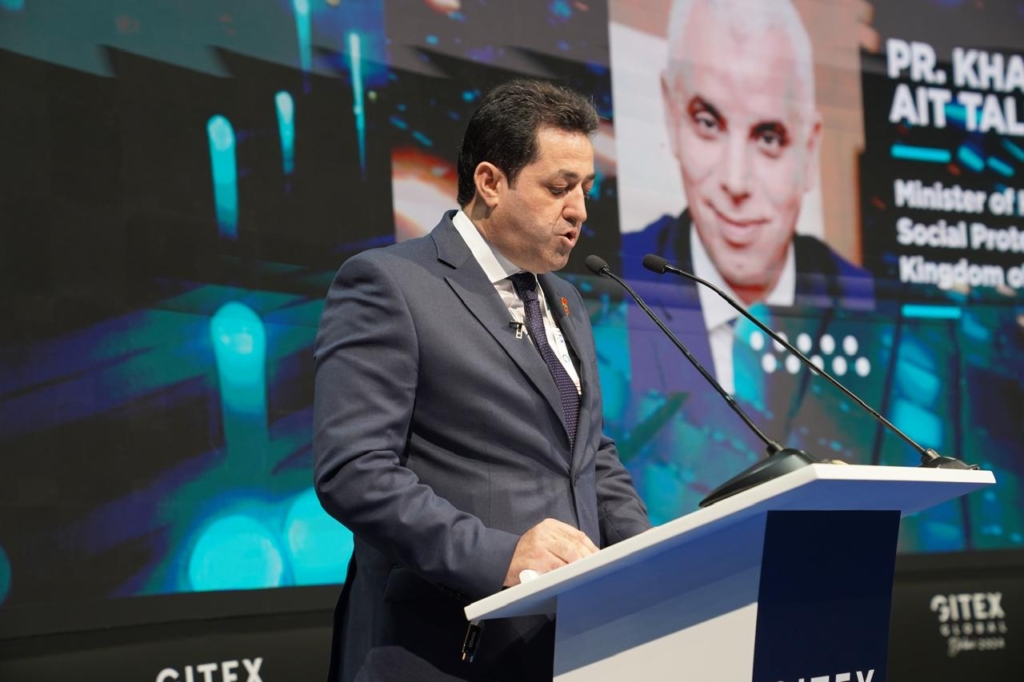 وزير الصحة: المغرب يقوم بمشاريع تجريبية لاستخدام الذكاء الاصطناعي