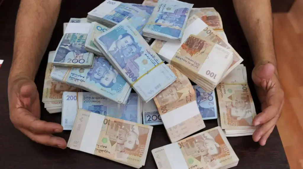 توظيف مالي لمبلغ 800 مليون درهم من فائض الخزينة