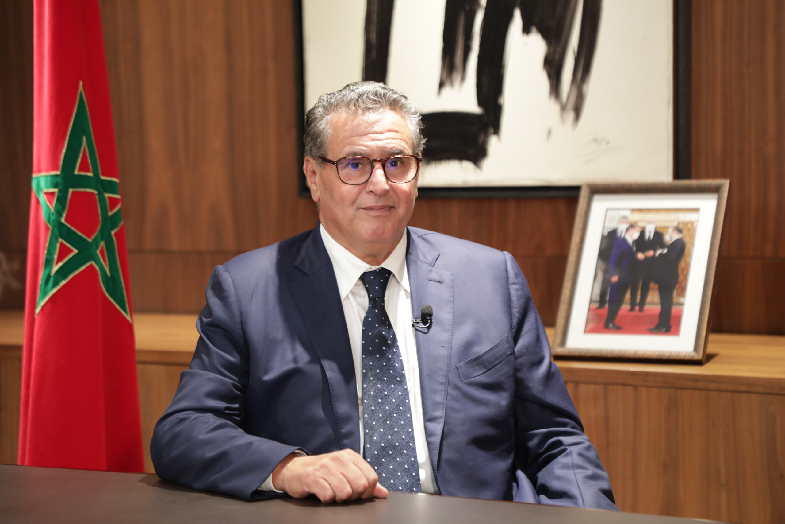 أخنوش يتباحث مع مسؤول بالحزب الشيوعي الصيني