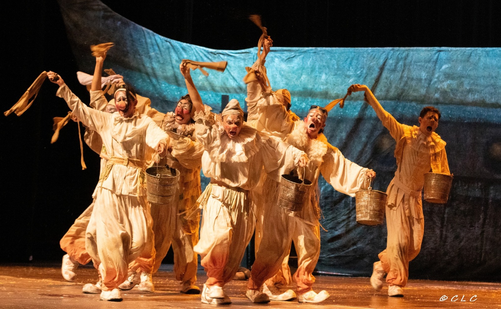 مهرجان المعاهد المسرحية يحتفي بدورته العاشرة