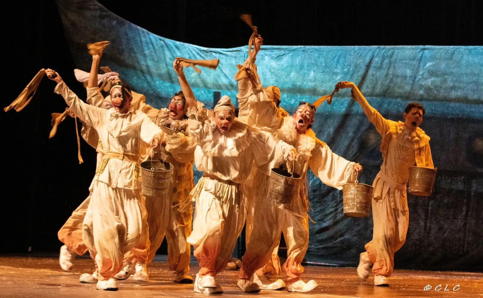 مهرجان المعاهد المسرحية يحتفي بدورته العاشرة