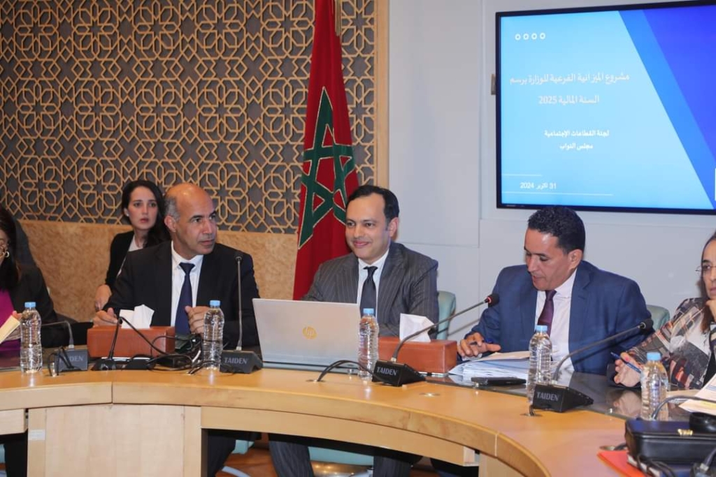 الإضراب.. السكوري يعتزم مكاتبة النقابات لتقديم اقتراحاتها ويؤكد: حان وقت الحسم