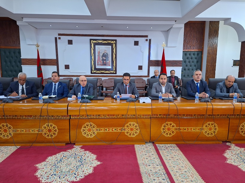 المصادقة على 134 مشروعا بكلفة مليار و900 مليون بتاونات