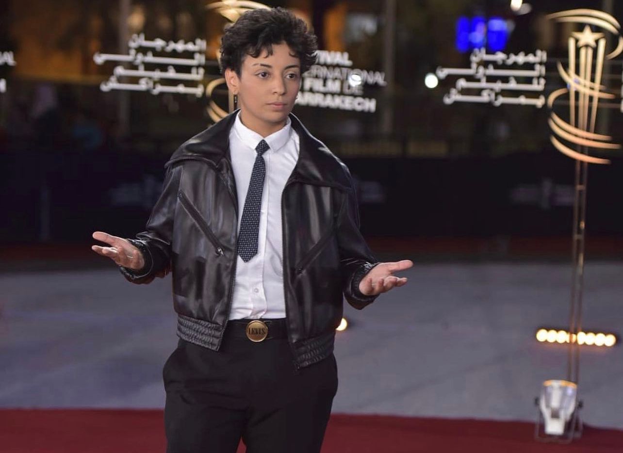 المخرجة ضحى مستقيم تقتحم التلفزيون بعد تجربة “باي باي فرنسا” بالسينما