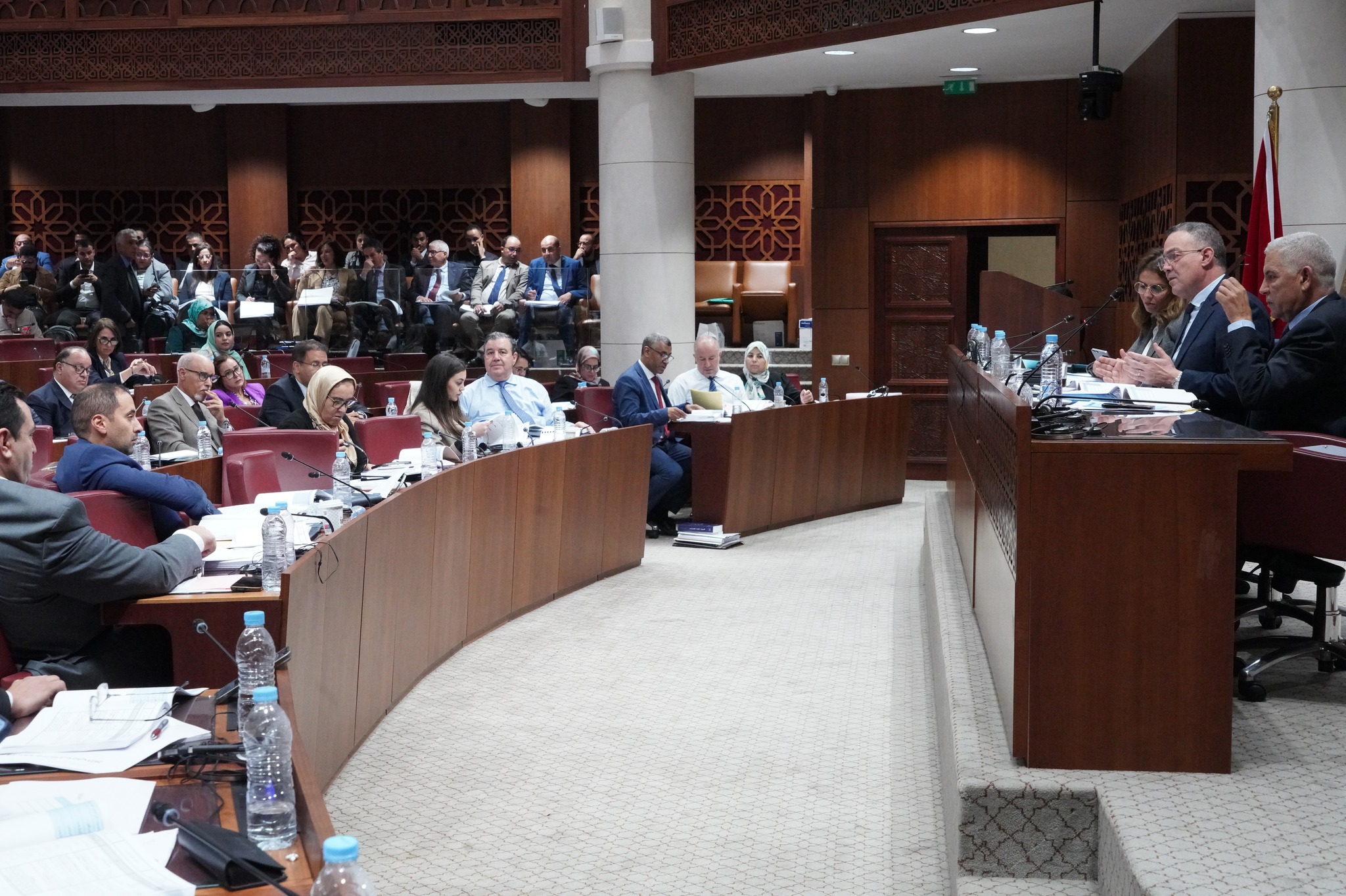 الحكومة ترفض رفع سقف معاملات المقاول الذاتي لقطع طريق تهرب المقاولات