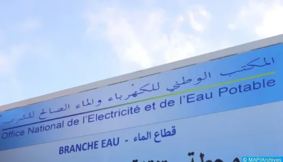 “تجاوزات” نقل المستخدمين إلى “الشركات الجهوية” تثير قلق مهني قطاع الماء