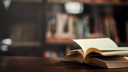 تقديم كتاب “احك لي سلا” عن مئة سنة من تاريخ هذه الحاضرة