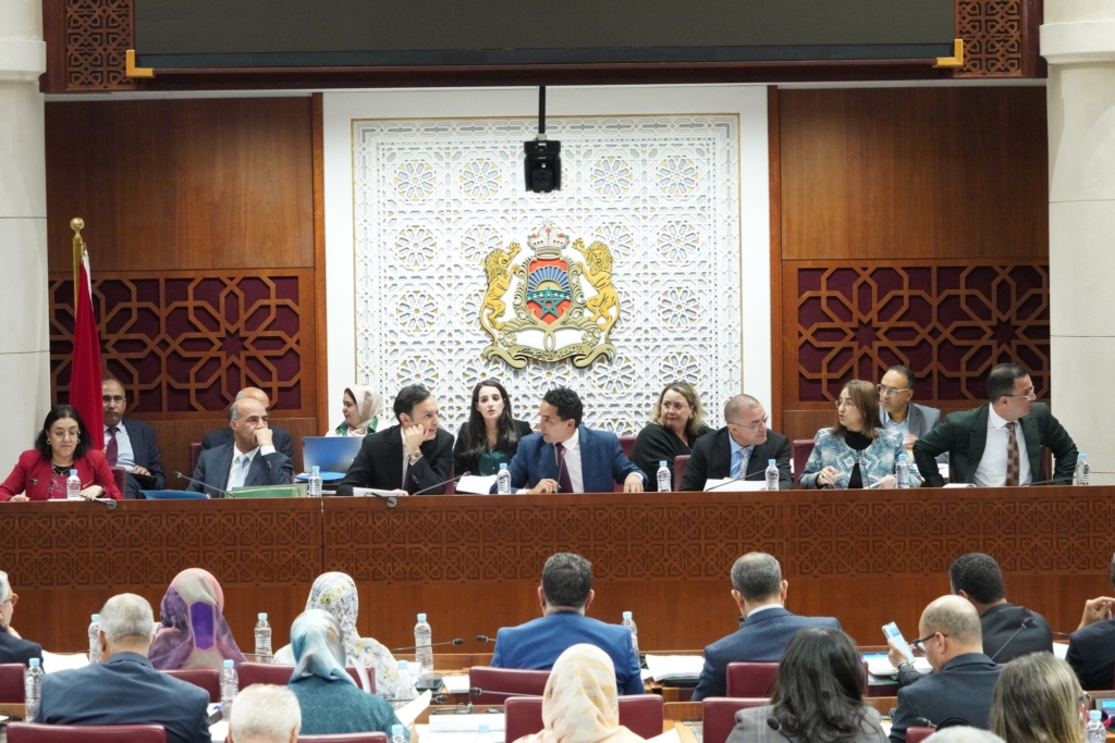حذف العقوبات الحبسية والشروط التعجيزية.. مشروع قانون الإضراب يستجيب لمخاوف النقابات
