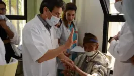 أصيلة.. استفادة 300 شخص من حملة طبية