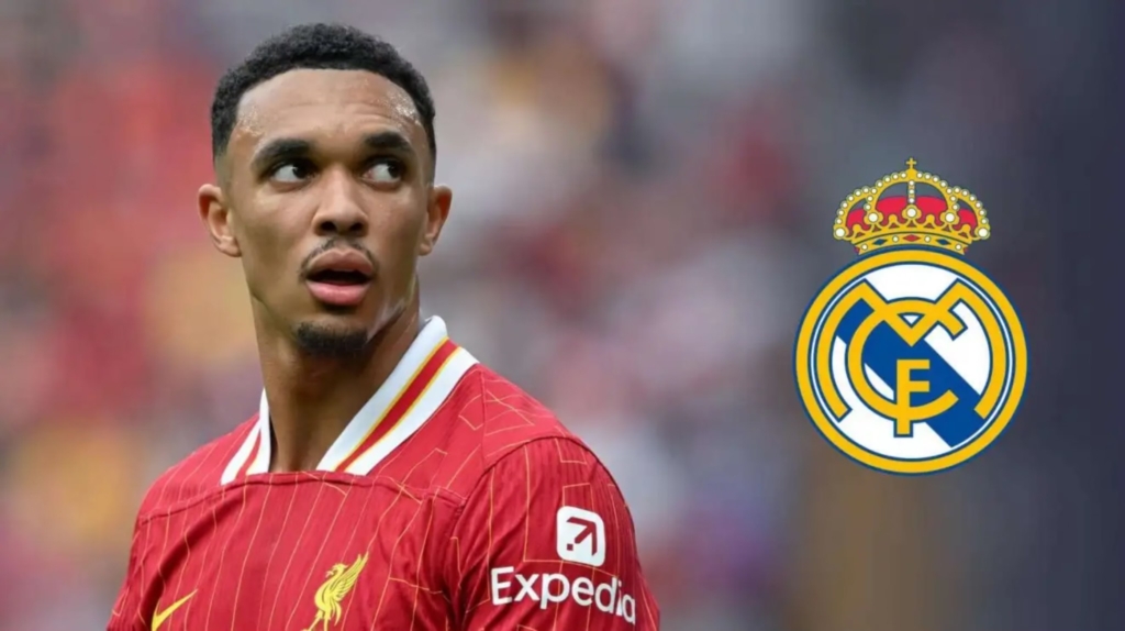 ريال مدريد يوازن خياراته بشأن أرنولد