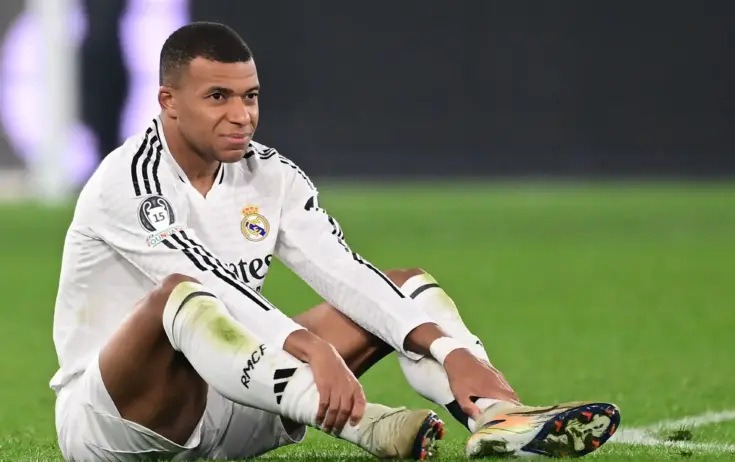 ريال مدريد يعتذر للصينيين عن تصريحات مبابي