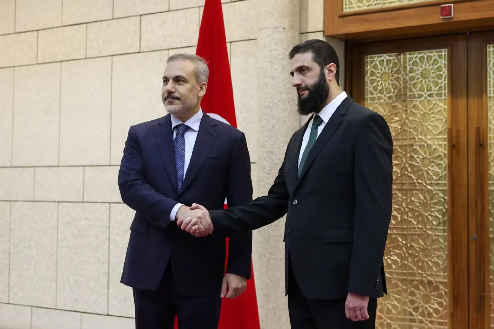 فيدان: تركيا تعيش فخر الوقوف بالجانب الصحيح من التاريخ في سوريا