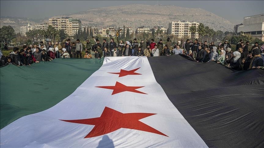 الائتلاف السوري يتهم إيران بالسعي لـ”خلق فتنة طائفية”