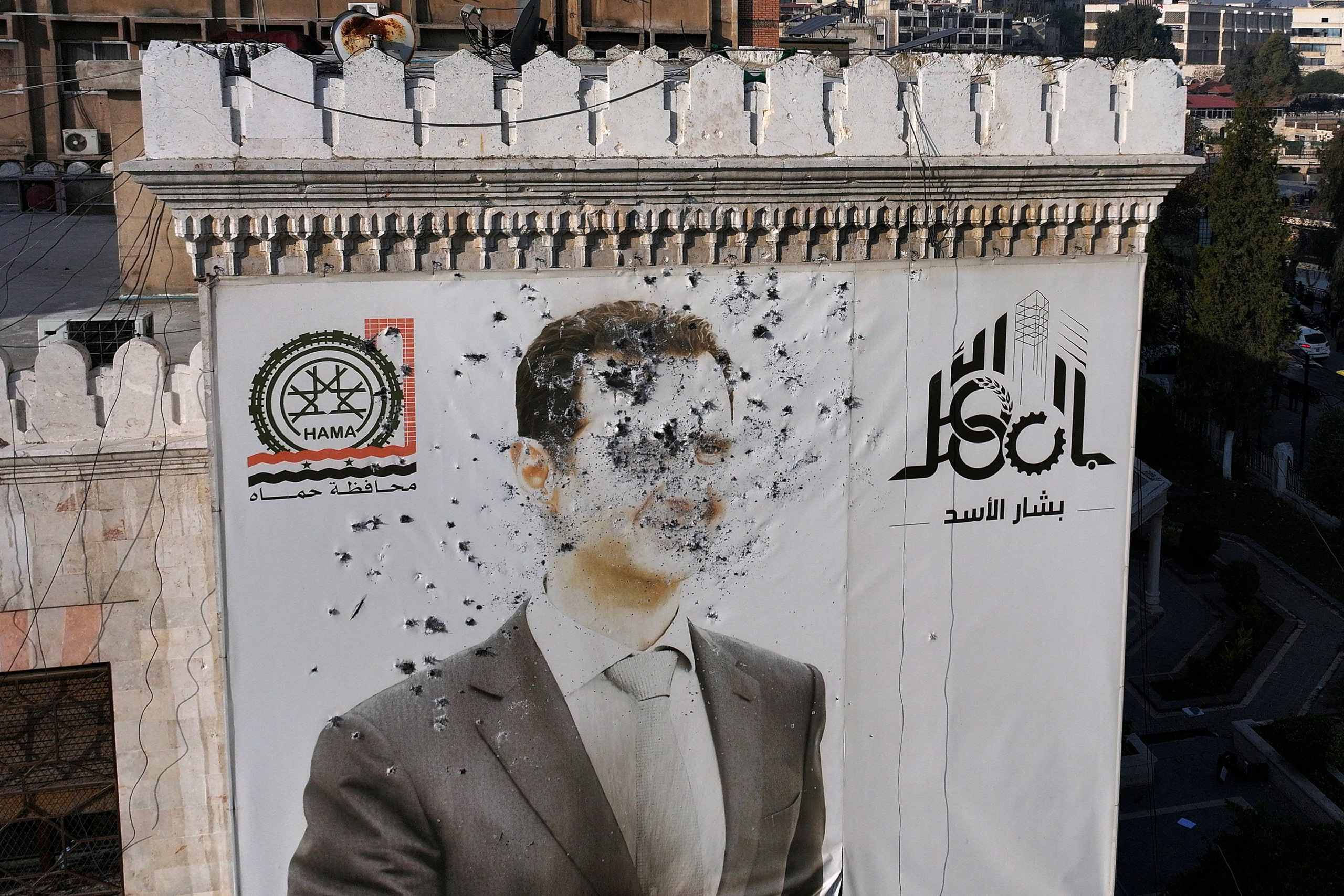 فن ونضال.. سوريات تحولن لرموز في مقارعة نظام الأسد