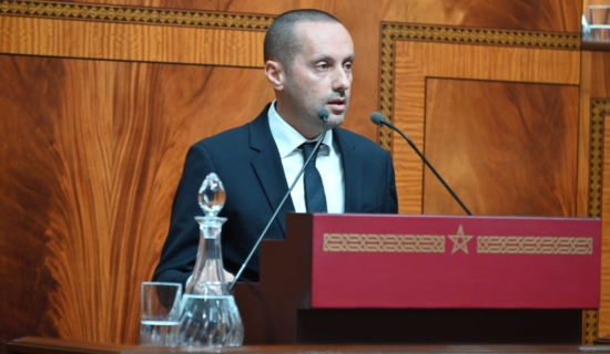 التهراوي: التعاقد الإلزامي للأطباء يضمن توازن المنظومة الصحية وسد الخصاص
