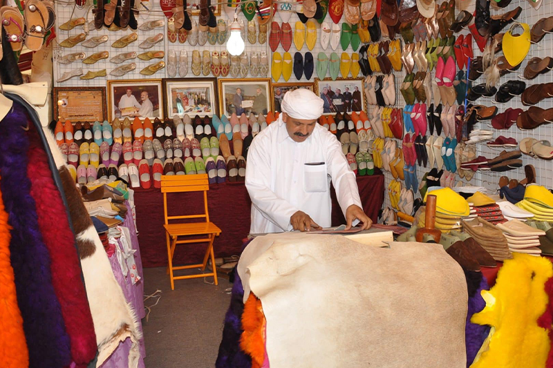 60 صانعا يشاركون بمعرض الصناعة التقليدية باشتوكة آيت باها