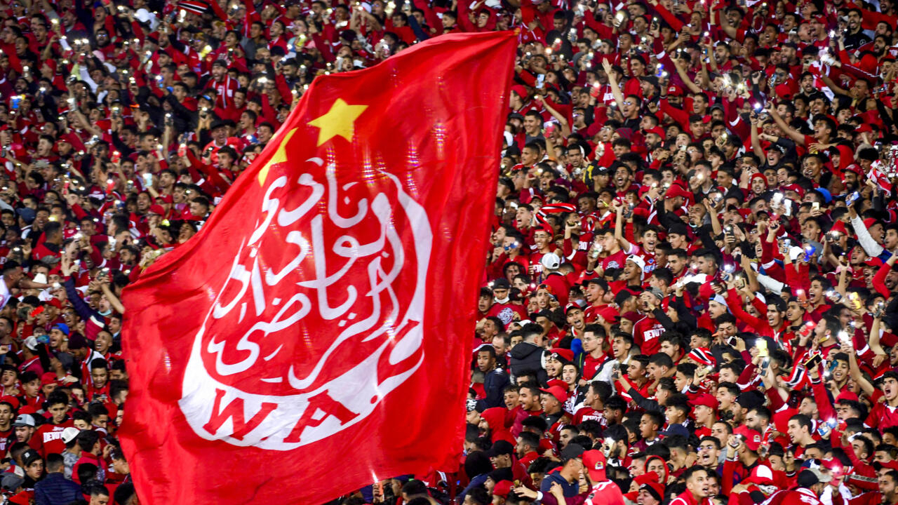 “دفاع مهلهل”.. لمسة موكوينا الغائبة تخيف جماهير الوداد رغم الانتصارات